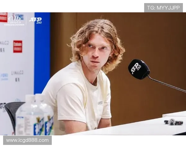 杭州网球队荣登全国网球配合排行榜第五名展现实力与团队精神