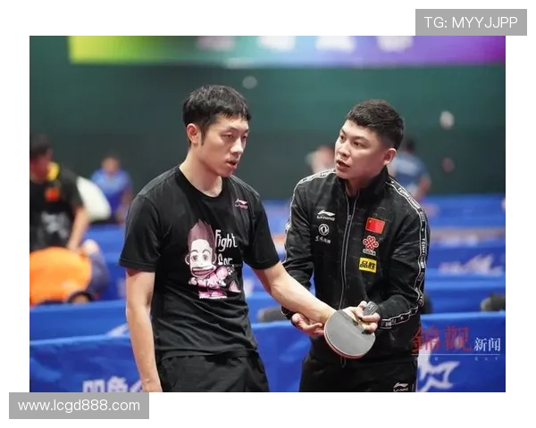 杭州羽毛球队与上海羽毛球队赛后复盘团队协作的成功与不足分析